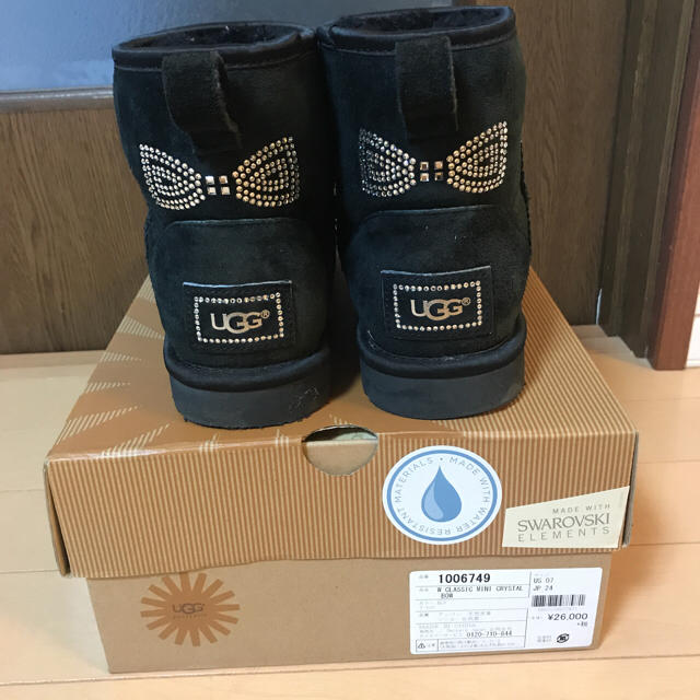 UGG☆アグ☆クリスタル ボウ☆リボン☆スワロフスキー☆ショートブーツ☆ブラック