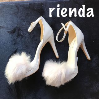 リエンダ(rienda)のリエンダ ファーサンダル ミュール 新品 福袋 2018(ミュール)