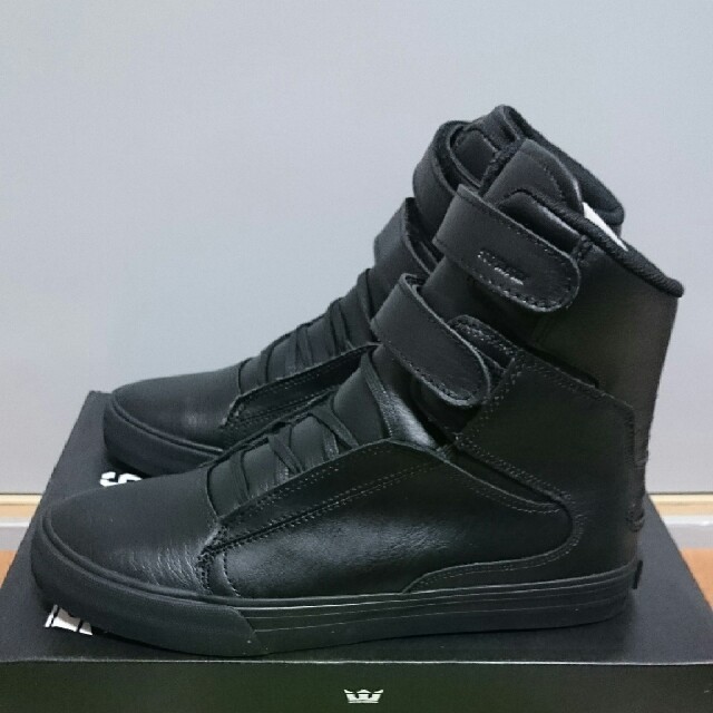 SUPRA(スープラ)のSUPRA スニーカー メンズの靴/シューズ(スニーカー)の商品写真