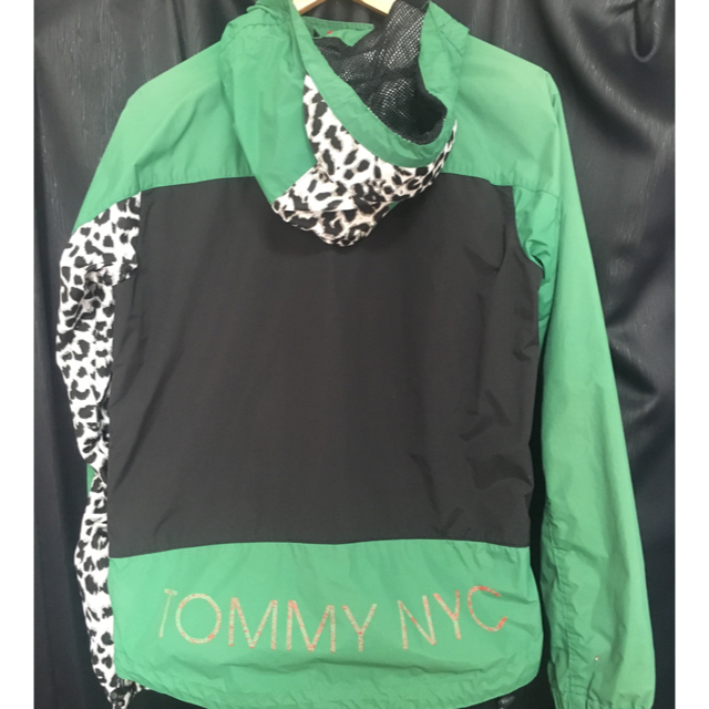 TOMMY(トミー)のTOMMY マウンテンパーカー メンズのジャケット/アウター(マウンテンパーカー)の商品写真