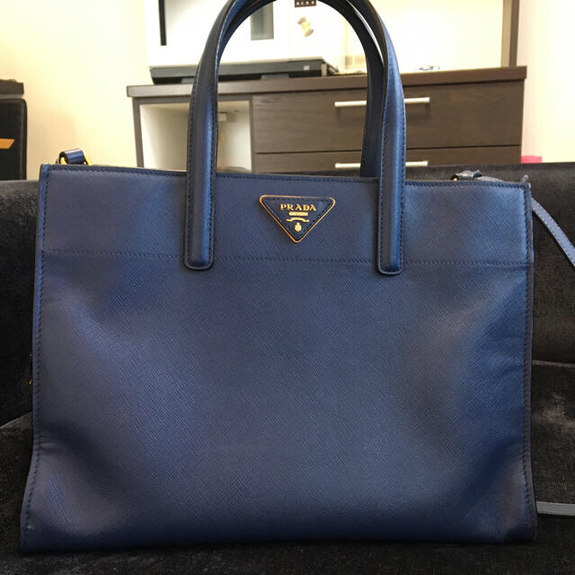 PRADA トートバッグバッグ