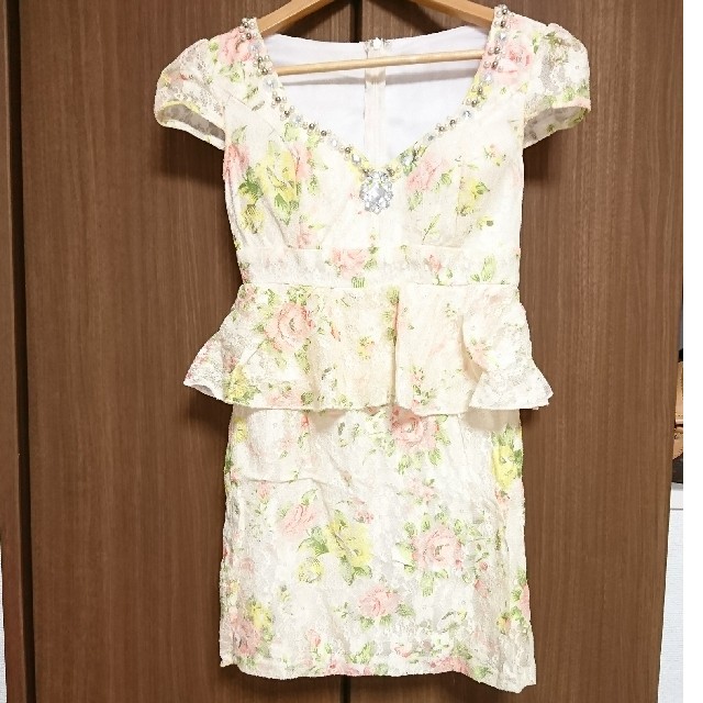 フラワーレースドレス レディースのフォーマル/ドレス(ミニドレス)の商品写真