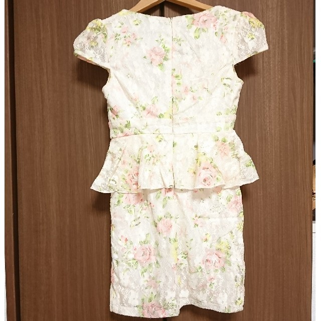 フラワーレースドレス レディースのフォーマル/ドレス(ミニドレス)の商品写真