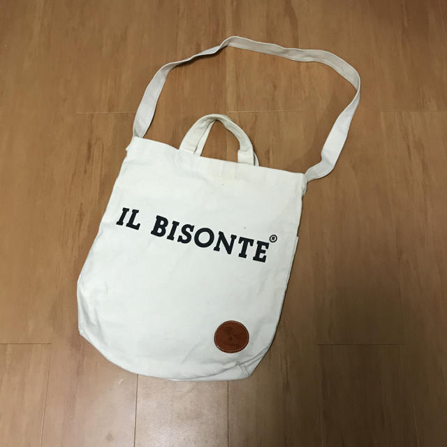 IL BISONTE(イルビゾンテ)のイルビゾンテ バッグのみの販売 レディースのバッグ(ショルダーバッグ)の商品写真
