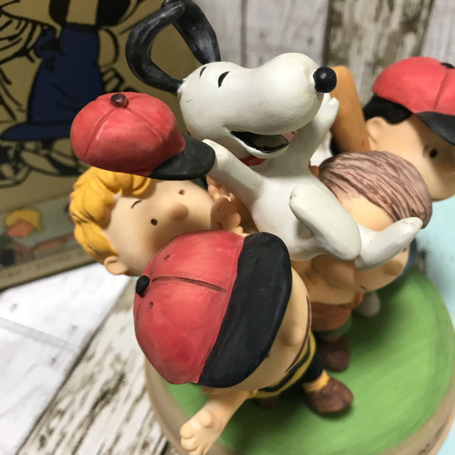 SNOOPY(スヌーピー)のチャーリーブラウンフィギュア、ピーナッツビクトリー、チャーリーラッパーフィギュア エンタメ/ホビーのフィギュア(アニメ/ゲーム)の商品写真