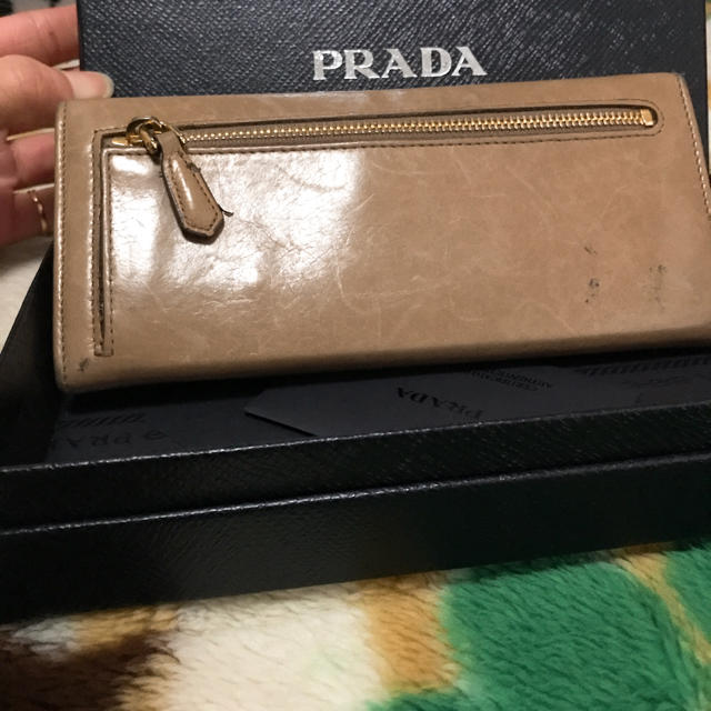 PRADA - プラダ リボン長財布の通販 by みさみさ's shop｜プラダならラクマ