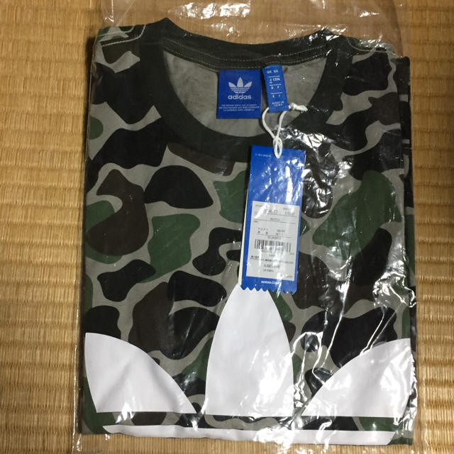 adidas(アディダス)のアディダス カモフラ 未使用 レディースのトップス(Tシャツ(半袖/袖なし))の商品写真