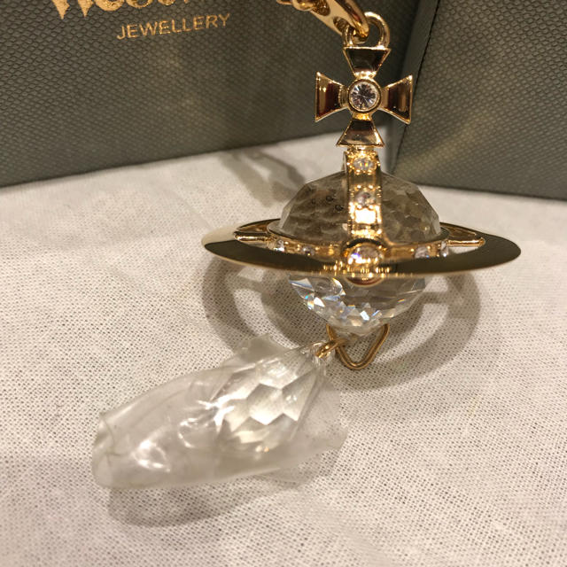 VivienneWestwood クリスタルドロップ　ネックレス　ペンダントアクセサリー