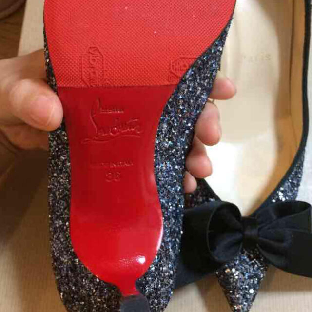 Christian Louboutin(クリスチャンルブタン)のクリスチャンルブタン、グリッターパンプス レディースの靴/シューズ(ハイヒール/パンプス)の商品写真