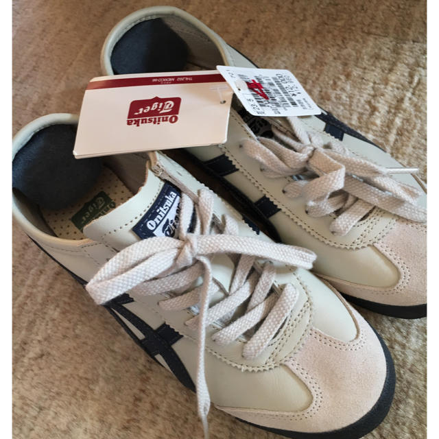 Onitsuka Tiger(オニツカタイガー)のオニツカタイガー 23.5cm スニーカー レディースの靴/シューズ(スニーカー)の商品写真