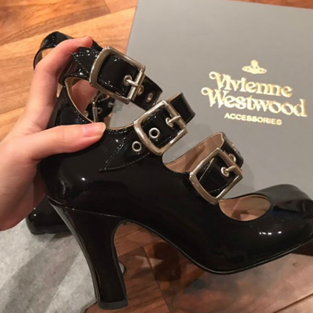 Vivienne Westwood(ヴィヴィアンウエストウッド)の涼さま 専用ページ2️⃣ レディースの靴/シューズ(ハイヒール/パンプス)の商品写真