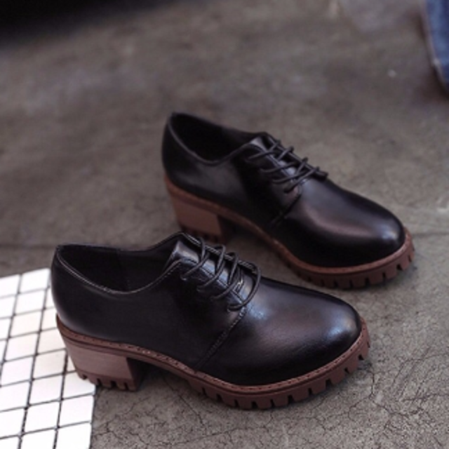 Lowrys Farm レディース おじ靴 厚底 オックスフォード シューズ レースアップ 黒の通販 By しほ S Shop ローリーズファームならラクマ