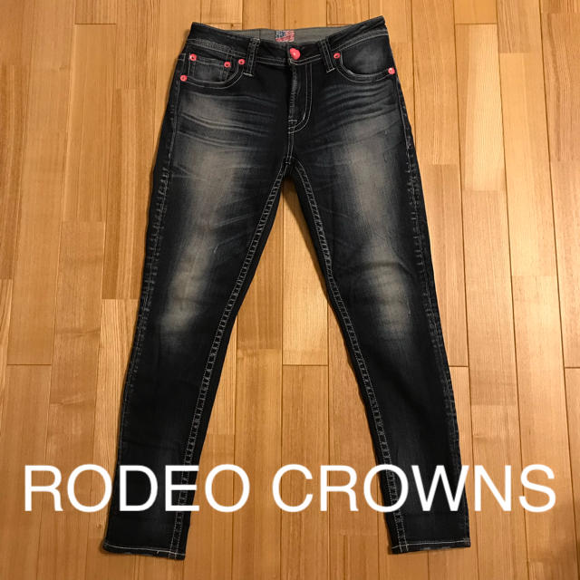 RODEO CROWNS(ロデオクラウンズ)のロデオクラウンズ  スキニー  size26    703 レディースのパンツ(スキニーパンツ)の商品写真