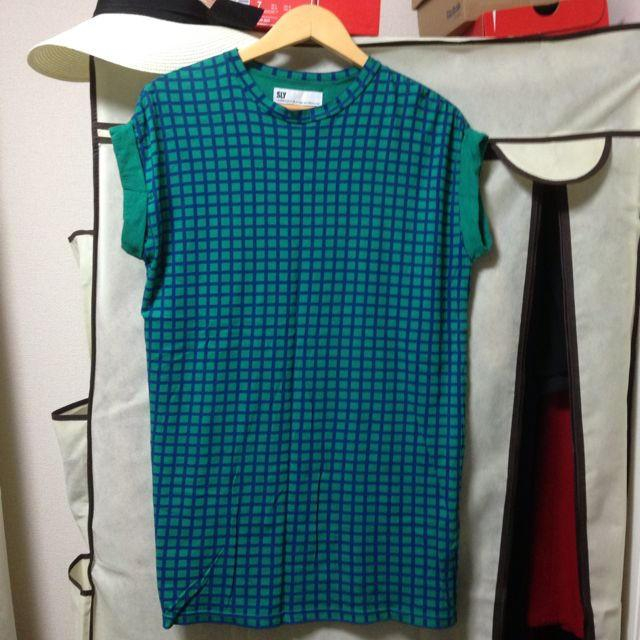 SLY(スライ)のSLY トップス レディースのトップス(Tシャツ(半袖/袖なし))の商品写真