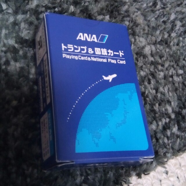 ANA(全日本空輸)(エーエヌエー(ゼンニッポンクウユ))のANA トランプ ＆ 国旗カード(非売品) エンタメ/ホビーのテーブルゲーム/ホビー(トランプ/UNO)の商品写真