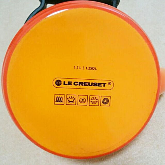 LE CREUSET(ルクルーゼ)のあき様専用【ル・クルーゼ】ケトルデミ インテリア/住まい/日用品のキッチン/食器(調理道具/製菓道具)の商品写真