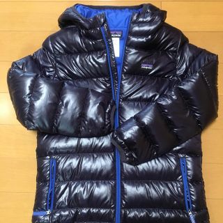 パタゴニア(patagonia)のpatagonia パタゴニア ダウンジャケット 新品未使用 (ジャケット/上着)