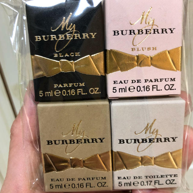 BURBERRY(バーバリー)のバーバリー香水試供品セット コスメ/美容のキット/セット(サンプル/トライアルキット)の商品写真