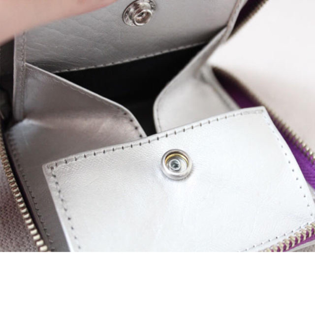 GRACE CONTINENTAL(グレースコンチネンタル)のクリスマス限定カラー 二つ折り財布  レディースのファッション小物(財布)の商品写真