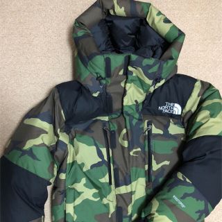 ザノースフェイス(THE NORTH FACE)のバルトロライトジャケット カモフラ Mサイズ クリーニング付き(ダウンジャケット)