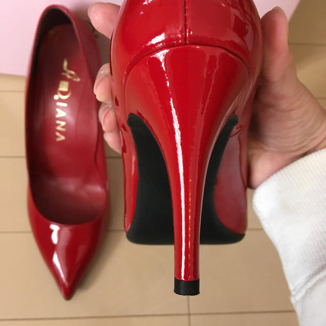 DIANA(ダイアナ)の値下 美品♡ダイアナエナメルパンプス レディースの靴/シューズ(ハイヒール/パンプス)の商品写真