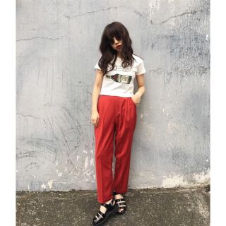 スライ(SLY)のTIDY ANKLE PT SLY 赤 最終値下げ(クロップドパンツ)