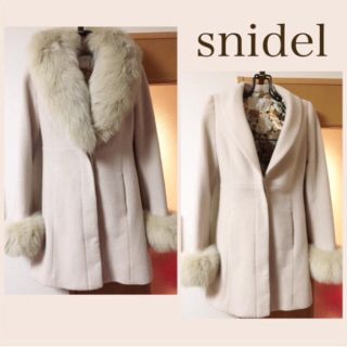 スナイデル(SNIDEL)のsnidel  リアルフォックスファー4wayコート ピンクベージュ(毛皮/ファーコート)