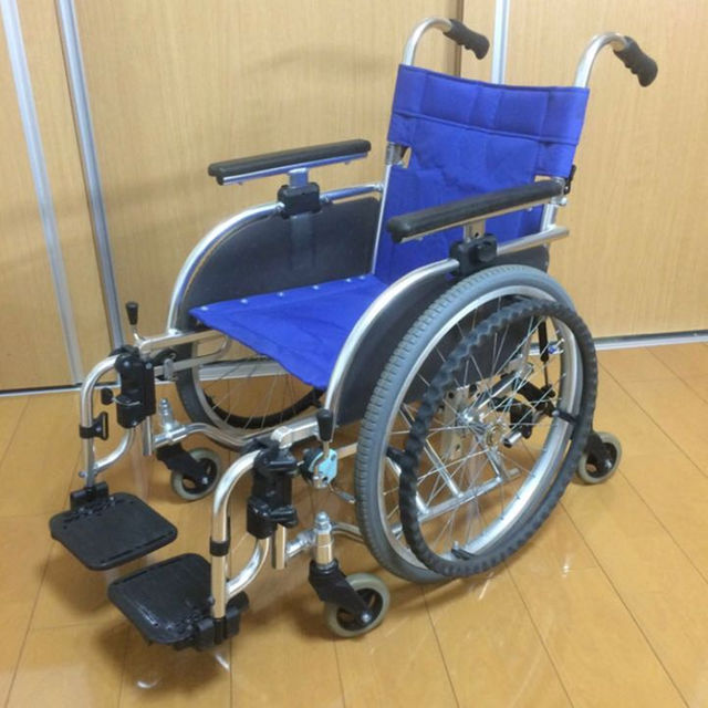 松永製作所 自走型 車椅子