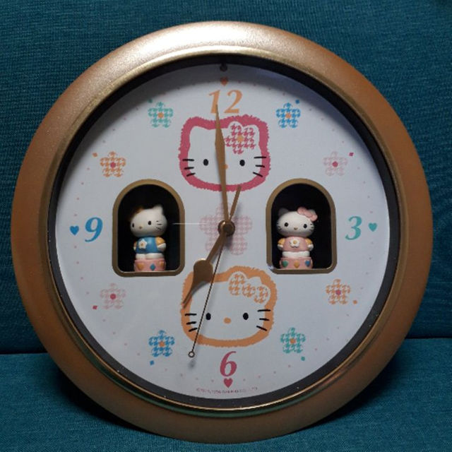 掛け時計 ハローキティ からくり時計 ミュージカルウォールクロックの通販 by mi's shop｜ラクマ