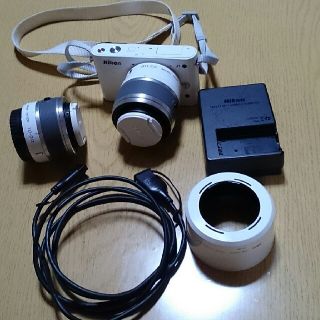 ニコン(Nikon)のNikon1 Ｊ1 (ミラーレス一眼)