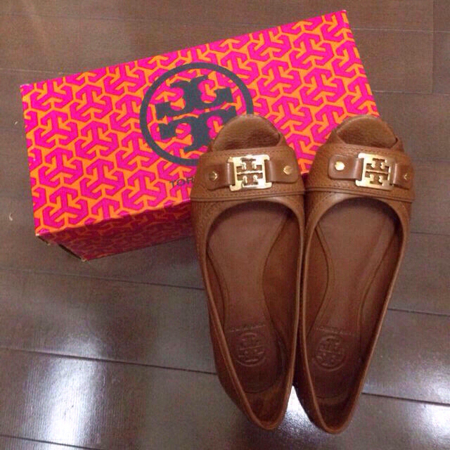 Tory Burch(トリーバーチ)のトリーバーチ オープントゥフラット レディースの靴/シューズ(ハイヒール/パンプス)の商品写真