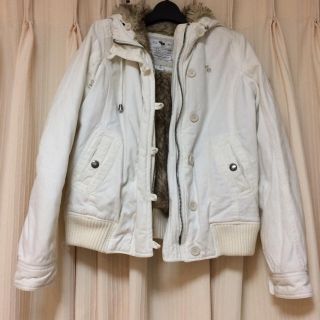 アバクロンビーアンドフィッチ(Abercrombie&Fitch)のアバクロの綿カルゼ中綿ブルゾン ファー付き(ブルゾン)