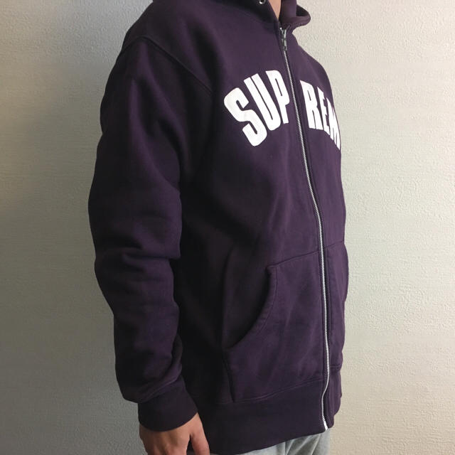 Supreme - supreme シュプリーム アーチロゴジップパーカーの通販 by
