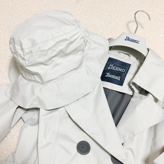 ヘルノ(HERNO)の専用☆最終特価で半額です。値下げ☆未使用【Herno】ゴアテックス トレンチ(トレンチコート)