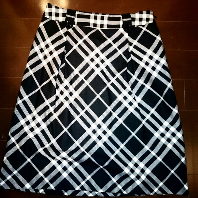 BURBERRY(バーバリー)の値下げしました☆Burberry Aラインスカート レディースのスカート(ひざ丈スカート)の商品写真