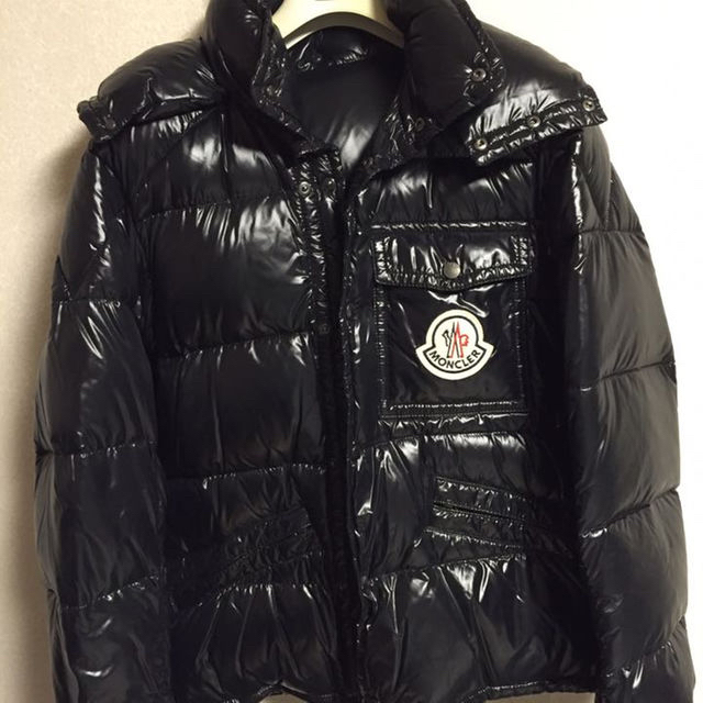 MONCLER K2 ダウンジャケット