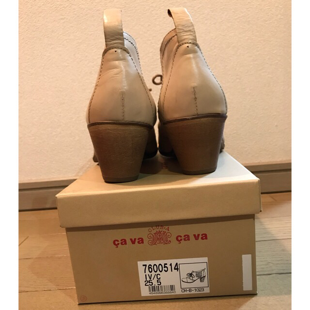 cavacava(サヴァサヴァ)のショートブーツ サヴァサヴァ cava cava 25.5cm レディースの靴/シューズ(ブーツ)の商品写真