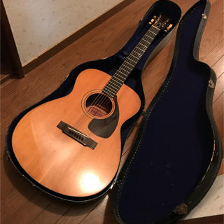 ヤマハ(ヤマハ)のヤマハ FG110 赤ラベル アコースティックギター(アコースティックギター)