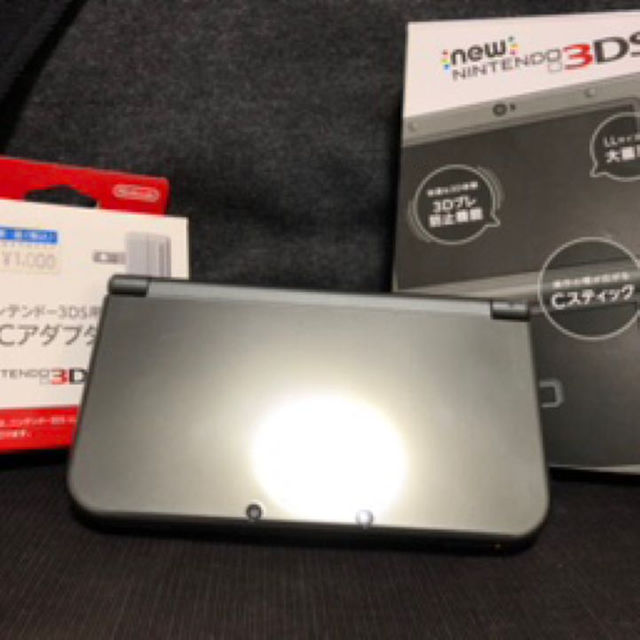 安い値段 New 任天堂3DSLL 充電器付属品全て付属 モンハン4G付属