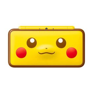 ニンテンドー2DS(ニンテンドー2DS)の★限定★ポケモンセンターオリジナル Newニンテンドー2DS LL ピカチュウ(携帯用ゲーム機本体)