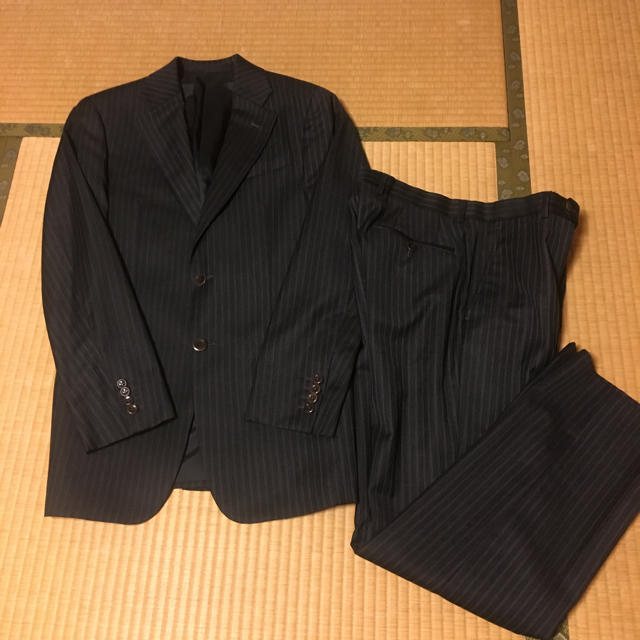 ARMANI COLLEZIONI(アルマーニ コレツィオーニ)の★たく9900様専用★【ARMANI COLLEZIONI】スーツ メンズのスーツ(セットアップ)の商品写真