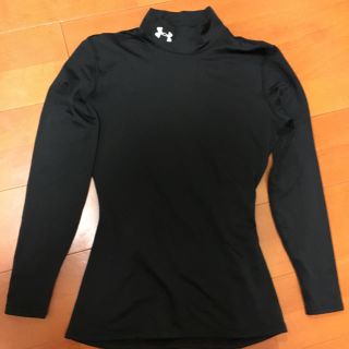 アンダーアーマー(UNDER ARMOUR)のアンダーアーマー冬用インナー レディース(アンダーシャツ/防寒インナー)