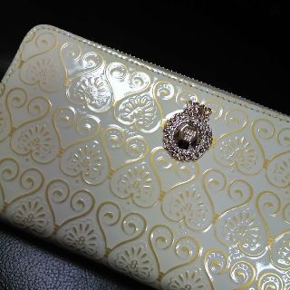 アナスイ(ANNA SUI)のアナスイ　長財布　新品　ラウンド(財布)