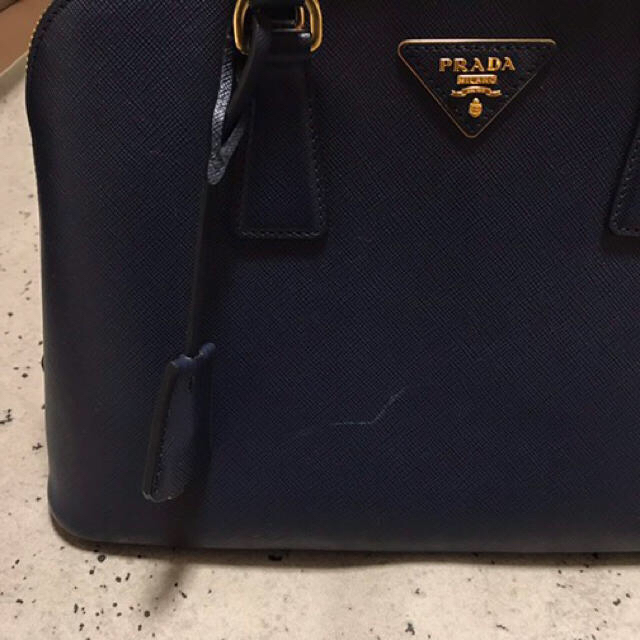 PRADA(プラダ)のPRADA サフィアーノ ネイビー レディースのバッグ(ハンドバッグ)の商品写真