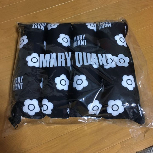 MARY QUANT(マリークワント)の♡様専用 4月30日まで MARY QUANT 2wayビーズクッション メンズのファッション小物(その他)の商品写真