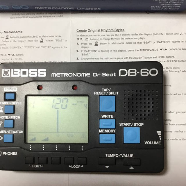 最終値下げ メトロノーム BOSS DB -60 美品 楽器のレコーディング/PA機器(その他)の商品写真