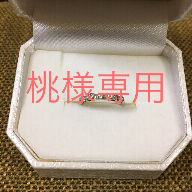 18Kホワイトゴールド ダイヤモンド ペリドット リボンピンキーリング レディースのアクセサリー(リング(指輪))の商品写真
