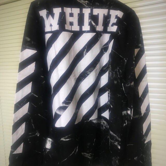 OFF-WHITE(オフホワイト)のoff-white オフホワイト風マーブルジャケット 緊急値下げ メンズのジャケット/アウター(テーラードジャケット)の商品写真