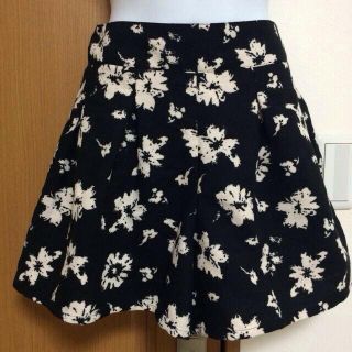 インデックス(INDEX)のUSED品♡index 花柄ショーパン♡(ショートパンツ)