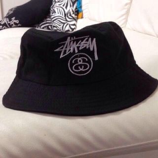 STUSSY バケットハット 黒 S/M(ハット)